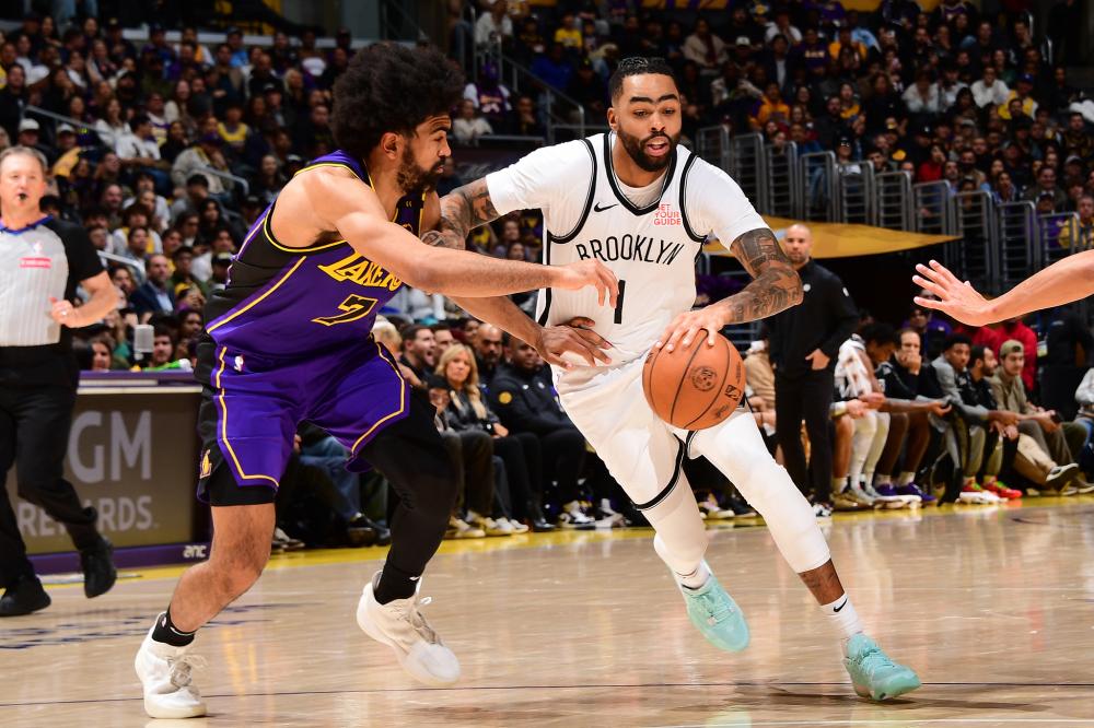 王曼昱因伤 王曼昱因伤