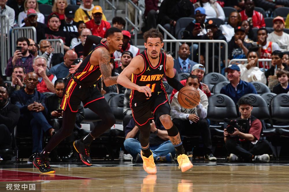 让我们拭目 让我们拭目